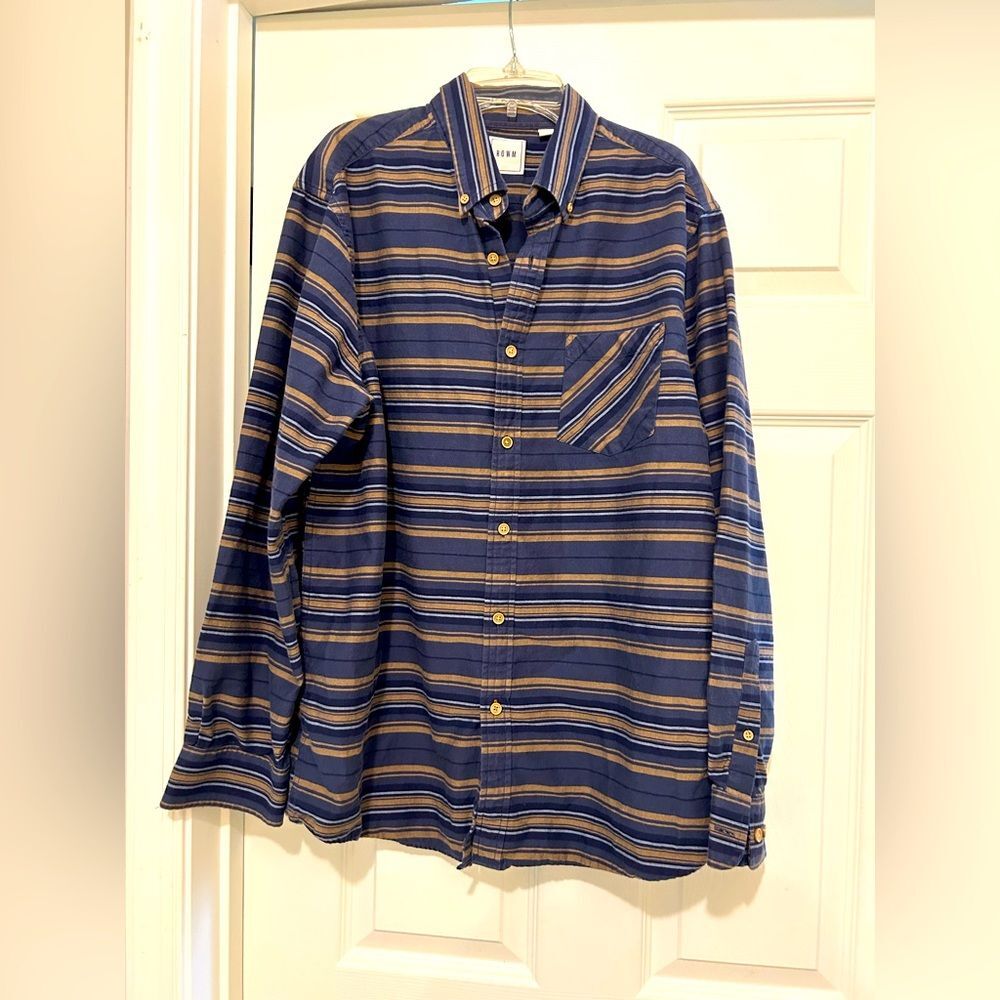 Rowm Men's Blue Striped Button Down long sleeve Shirt Size L